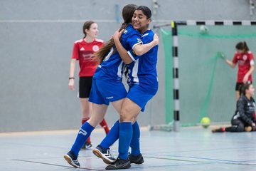 Bild 199 - B2 Loewinnen Cup